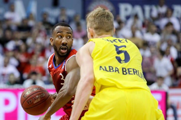 力球队取胜 力球队取胜